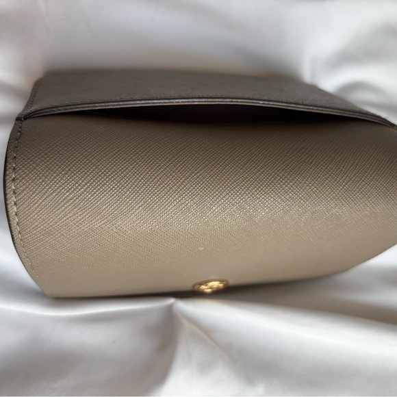 Tory Burch Taupe Leather Wallet - Picture 3 of 13